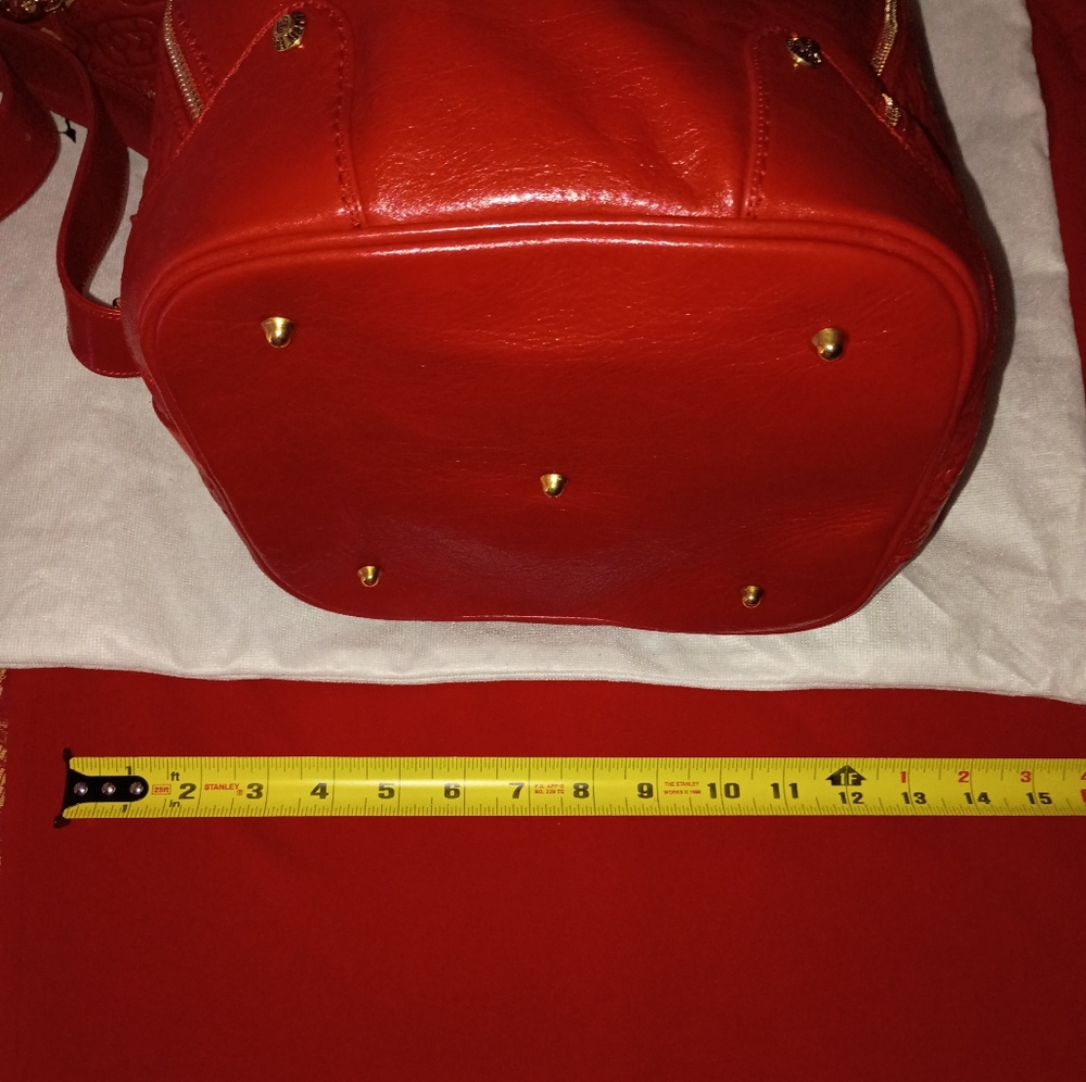 Authentic NWT - Picture 3 of 14